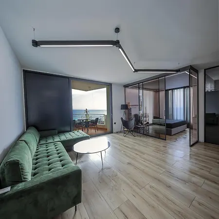 Apartament Above The Blue - Sea View