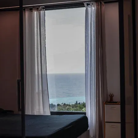 Above The Blue - Sea View *