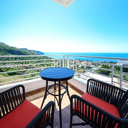 Apartment Above The Blue - Sea View
